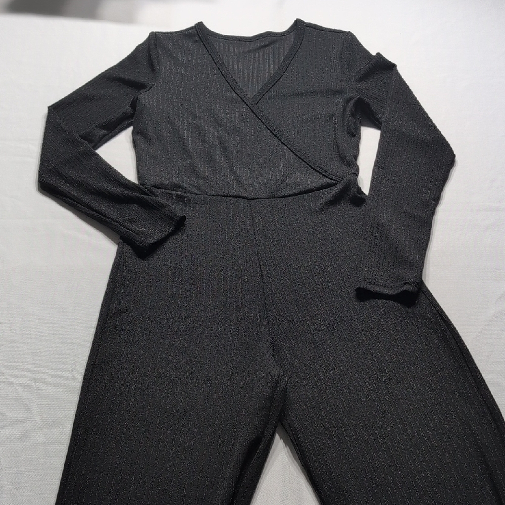 Elegant Black Long Jumpsuit Pants Size Small NWOT